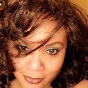 Meet your Posher, Daneen